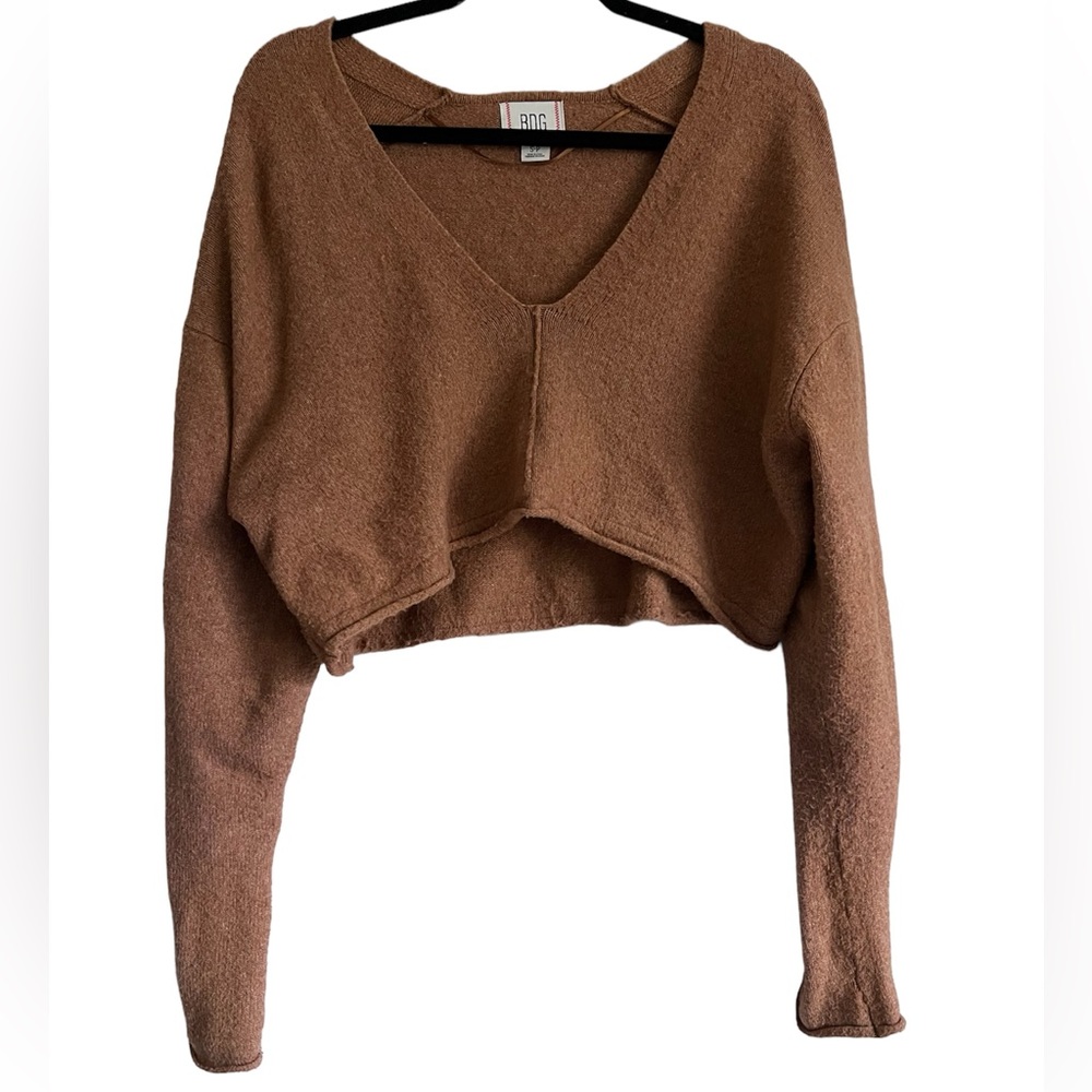 BDG Cropped Sweater
